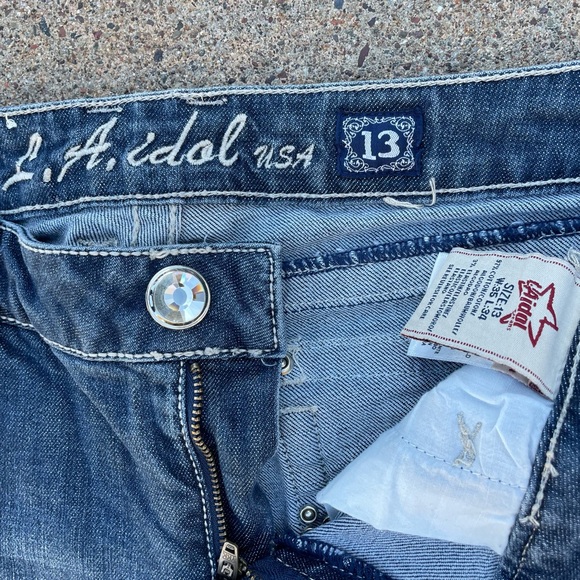 Women Jean L.A. Idol - Picture 3 of 3